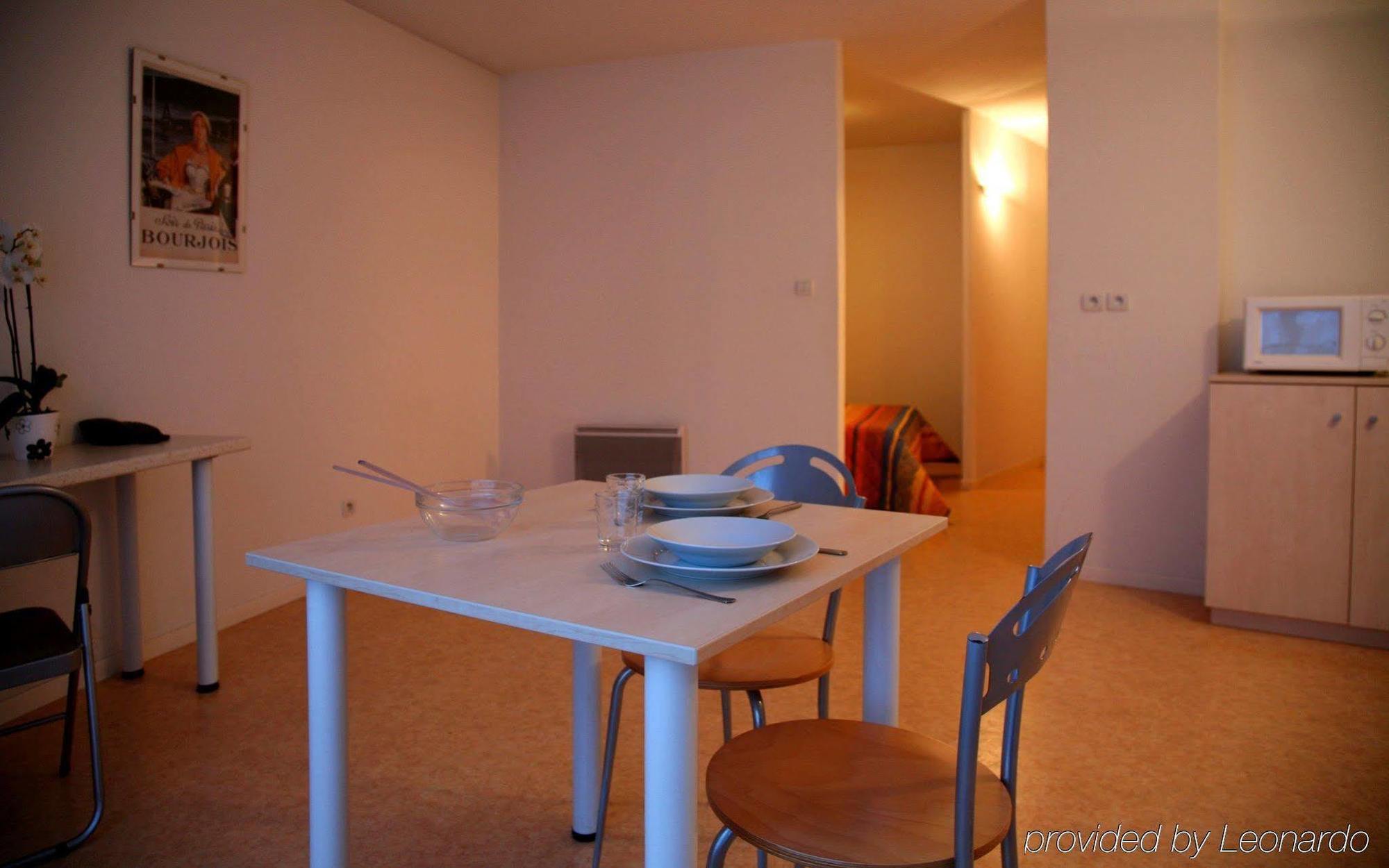 KOSY Appart'Hôtels - La Maison Des Chercheurs Vandoeuvre-lès-Nancy Quarto foto